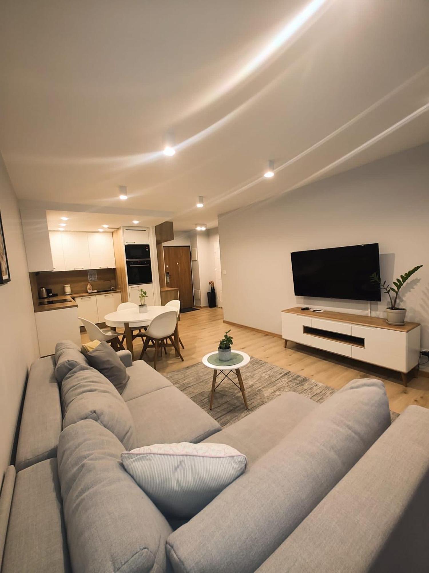 Maya'S Flats & Resorts 42 - Swietej Barbary Gdańsk Extérieur photo