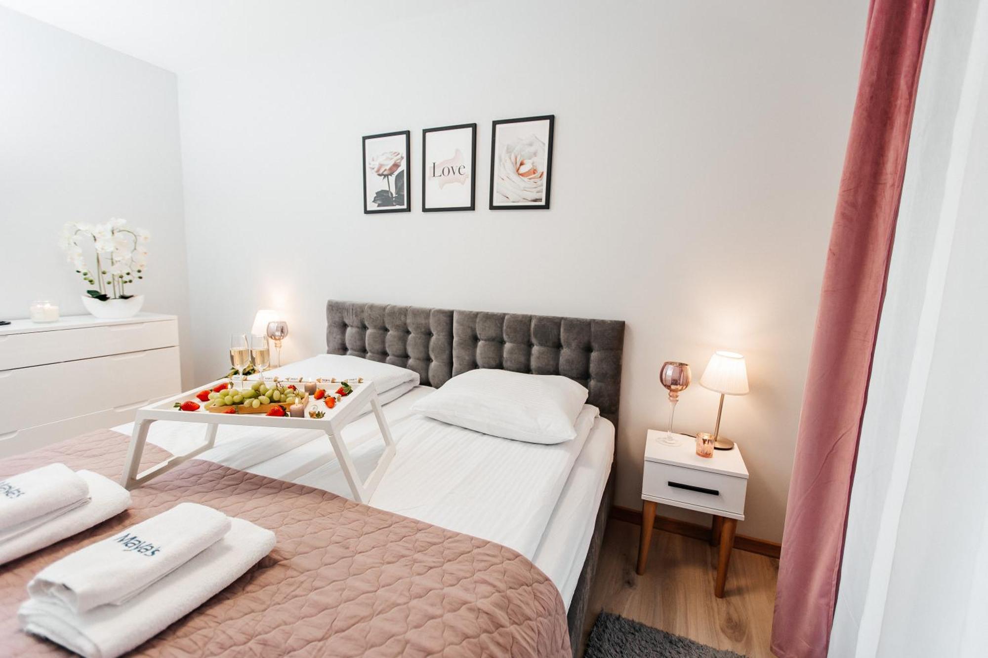 Maya'S Flats & Resorts 42 - Swietej Barbary Gdańsk Extérieur photo