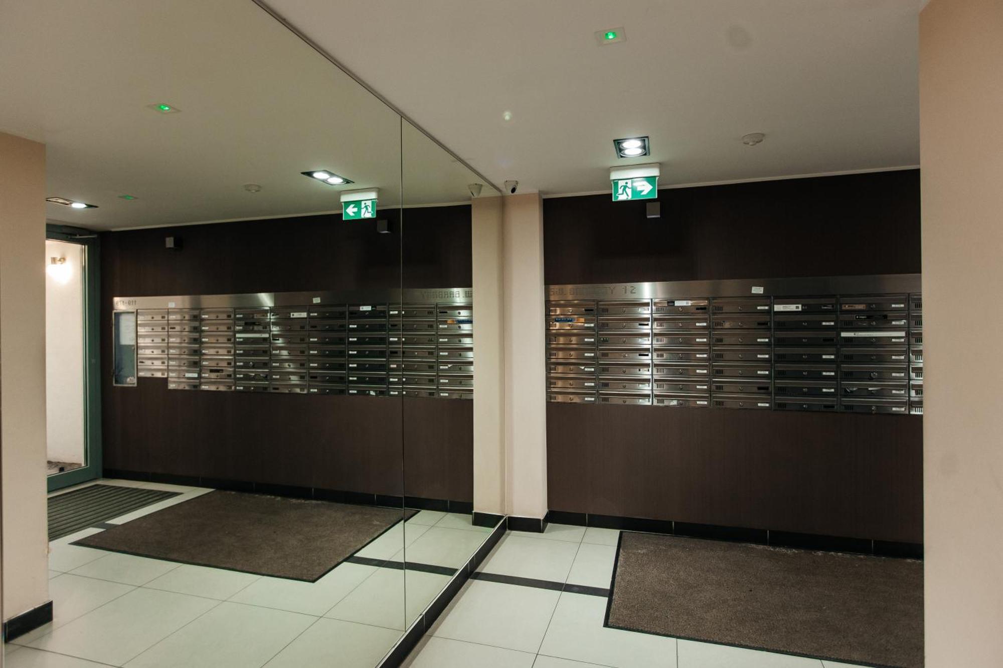 Maya'S Flats & Resorts 42 - Swietej Barbary Gdańsk Extérieur photo